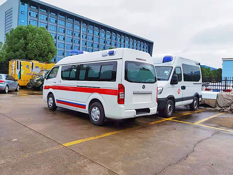 福田G7長軸救護(hù)車