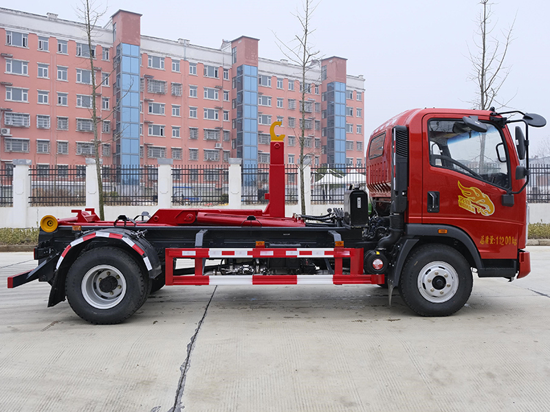 重汽豪曼勾臂垃圾車(chē)