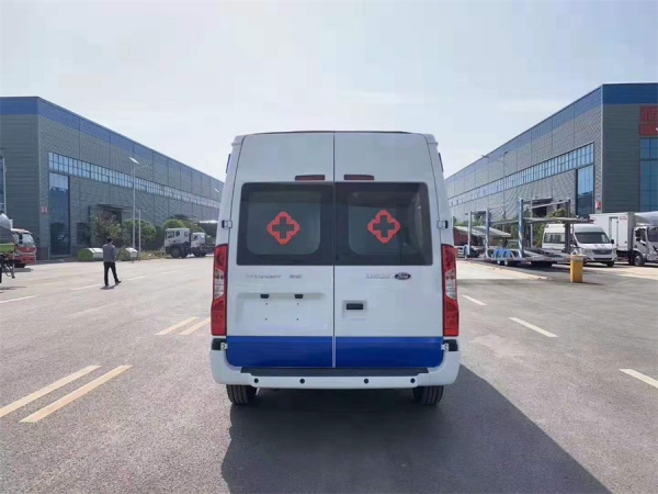 國六福特V348長軸中頂救護車