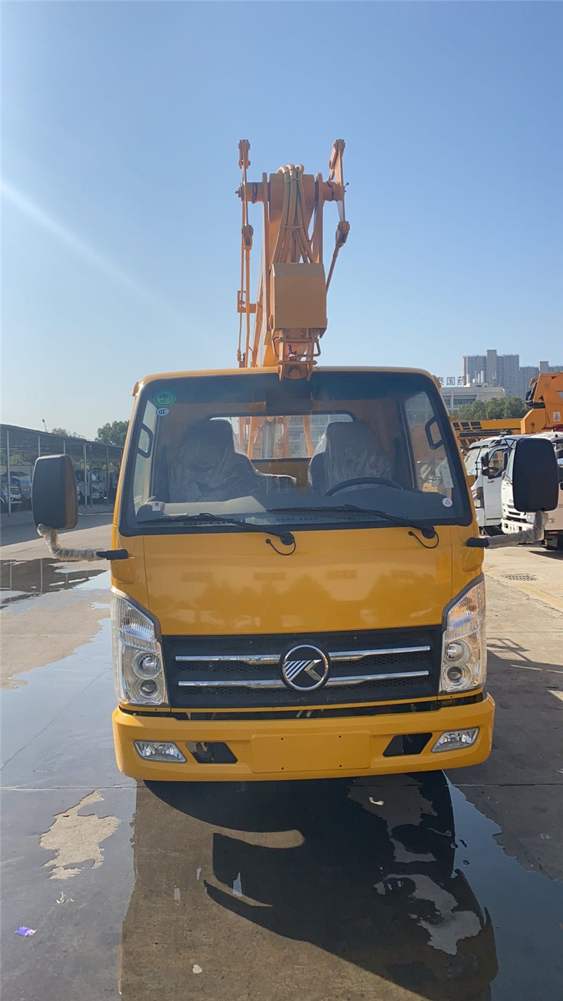 國六華通凱馬汽油高空作業車