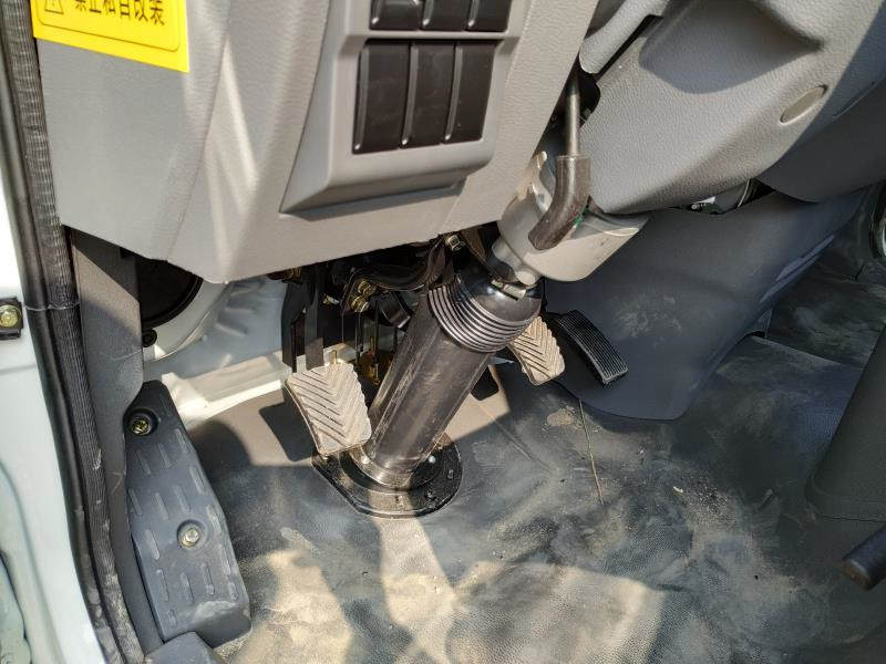 國(guó)六 奧馳3.1米冷藏車